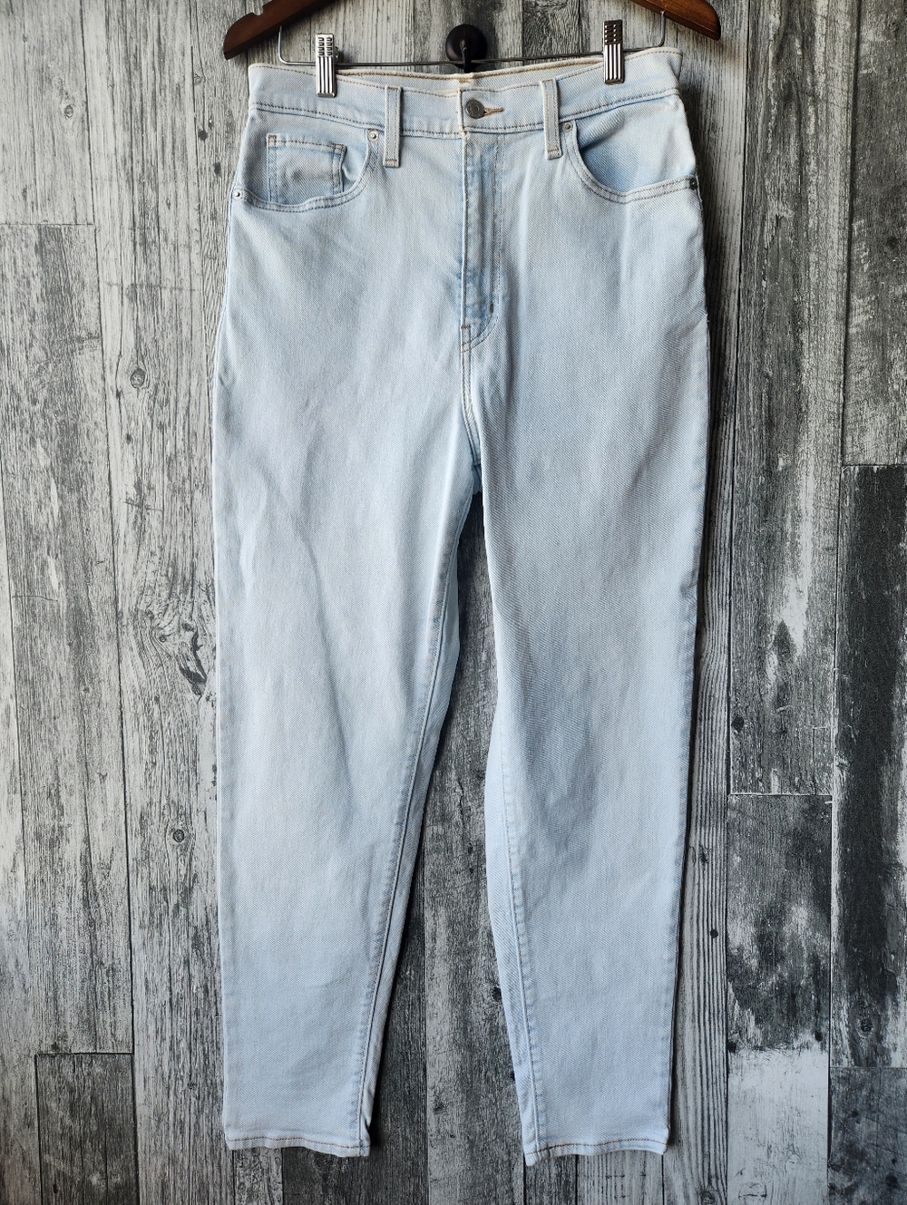 Levis Strauss High Waisted Taper Light Blue Denim Jeans 29X28